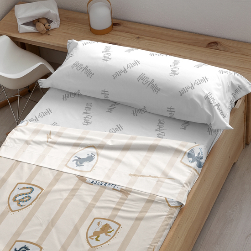 Juego de sábanas con almohada y bajera estampadas 100% algodón modelo hogwarts clásico para cama de 90.